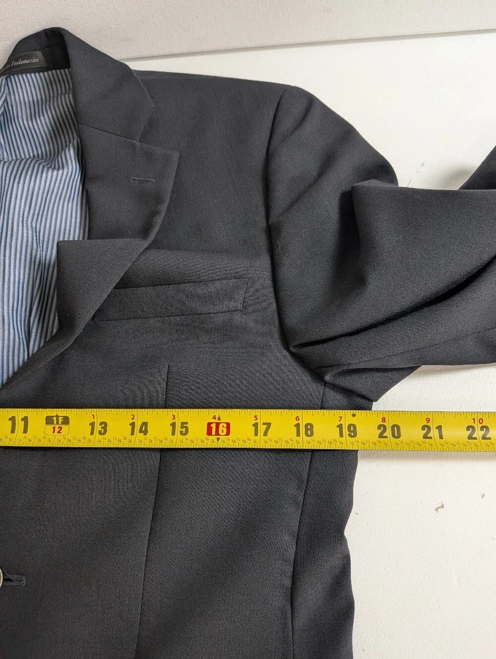 Calvin Klein Extreme Slim Fit Black 2-Button Notch Wool Suit Jacket 36 short euc